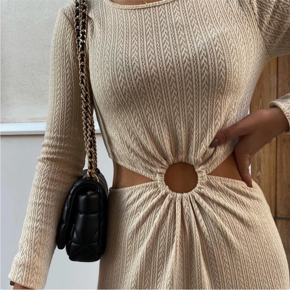 Zara Size Small Dress with Cut Outs - Picture 4 of 8